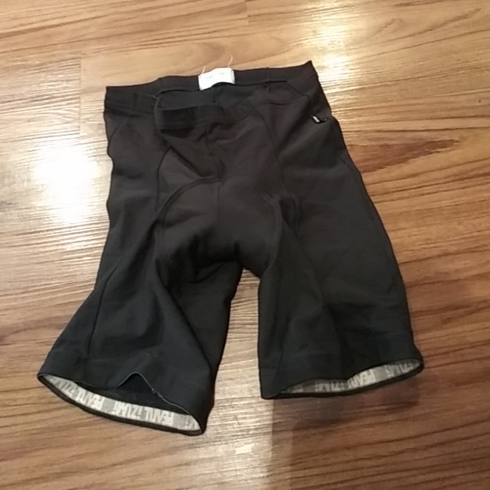 PEARL IZUMI UltraSensor Padded Cycling Shorts MED
